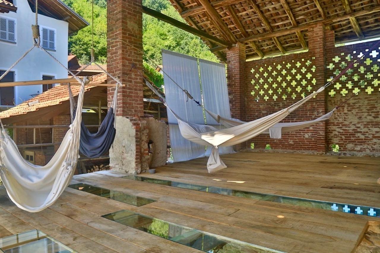 Hotel Relax Borgosesia Exterior foto